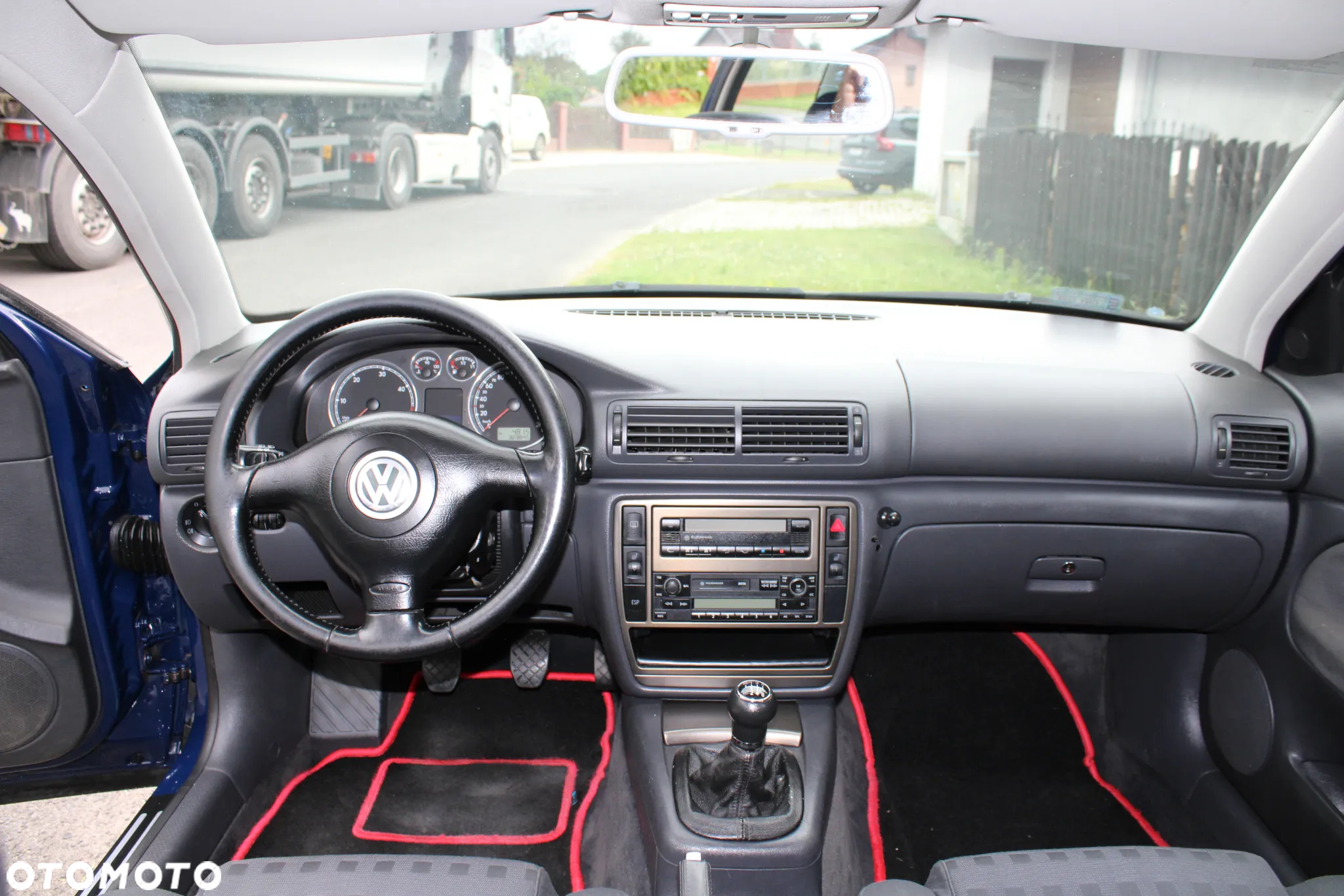 Volkswagen Passat 1.9 TDI Basis - 10
