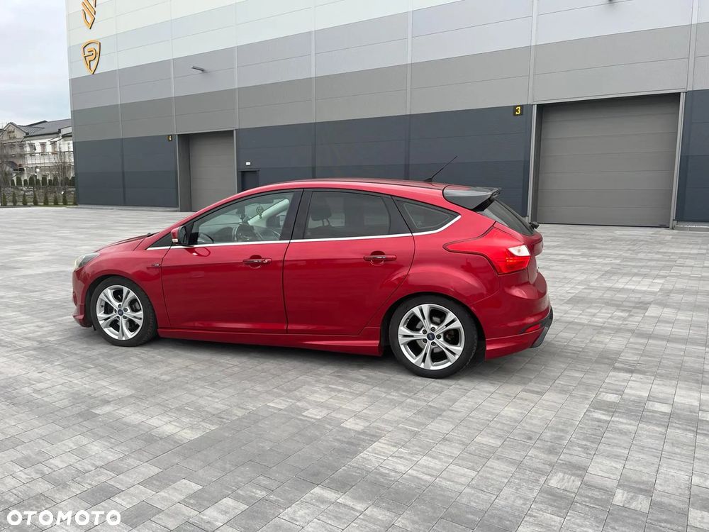 Ford Focus 1.6 EcoBoost Titanium - 2