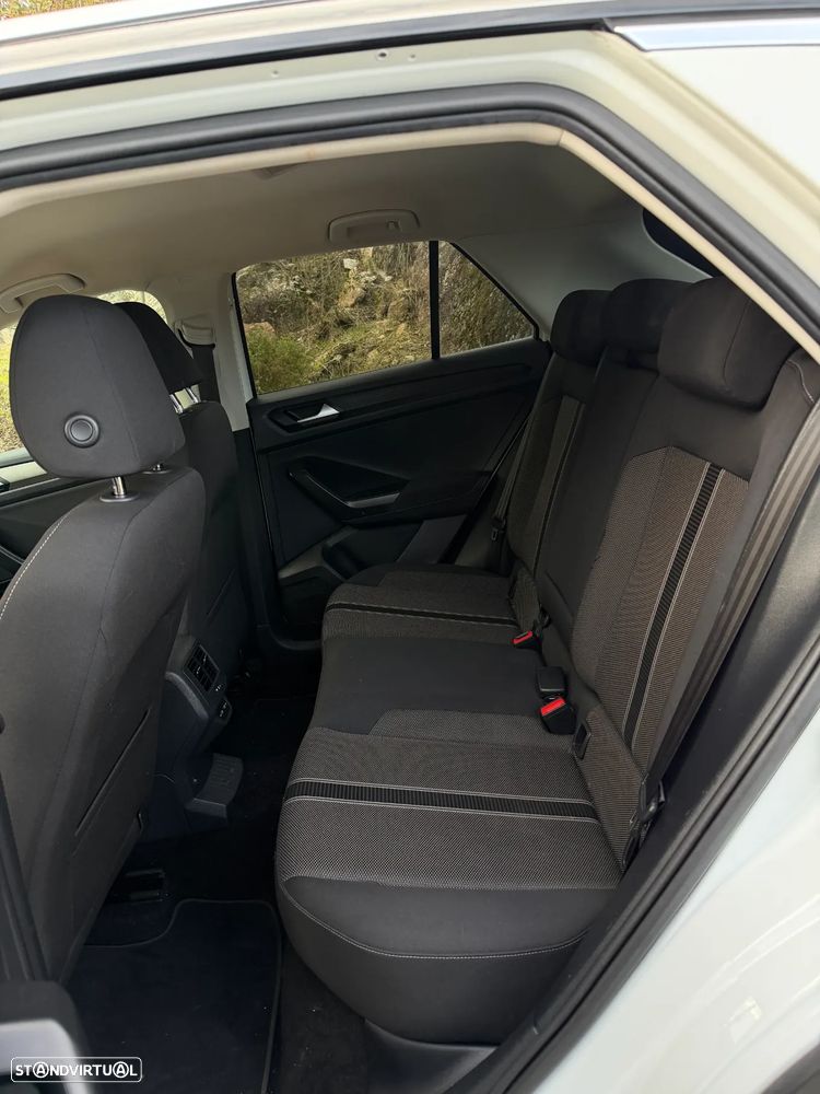 VW T-Roc 1.5 TSI Style DSG - 24