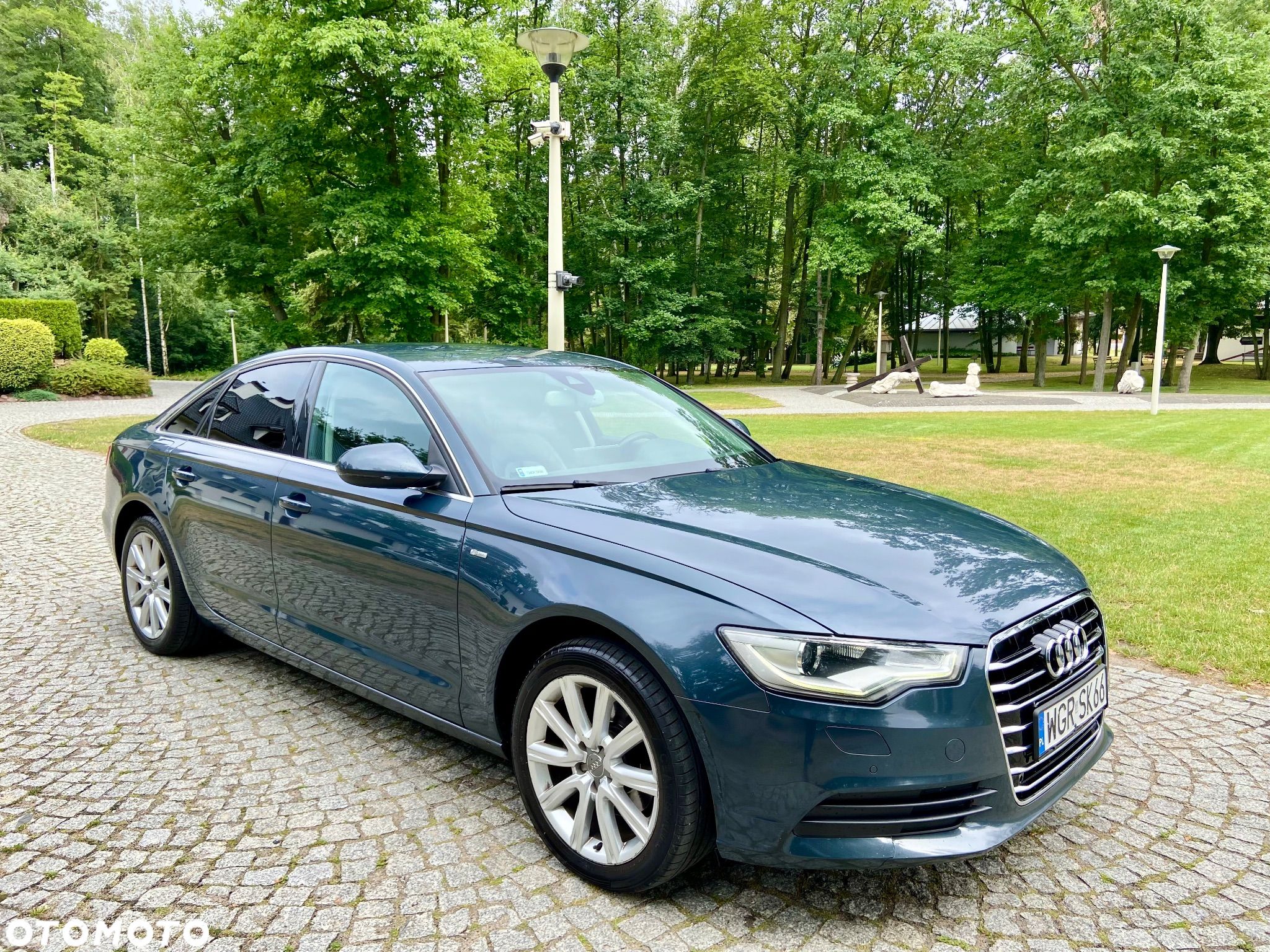 Audi A6 - 1