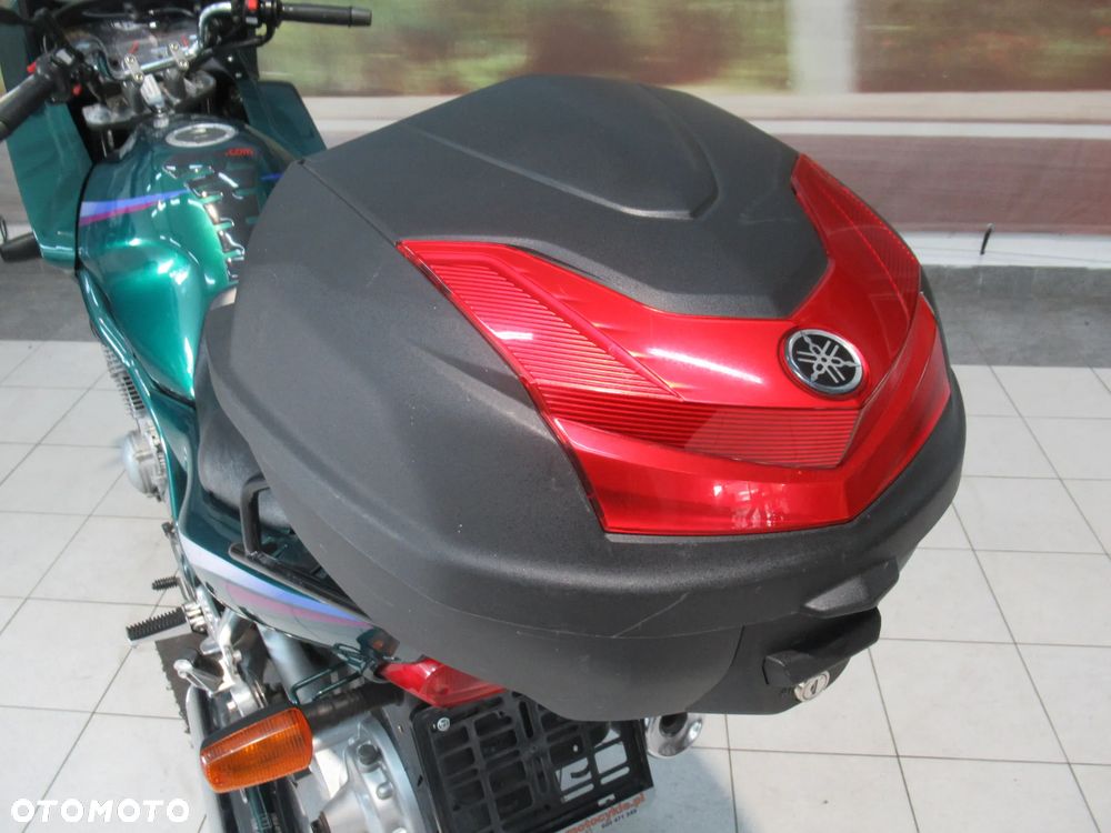 Yamaha XJ - 22