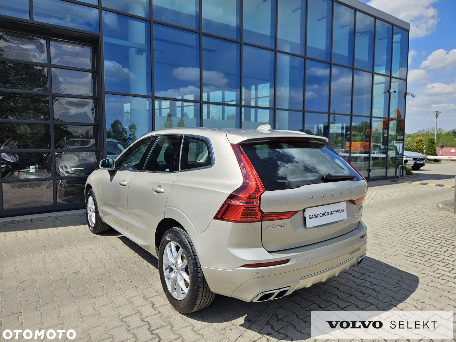 Volvo XC 60 - 8
