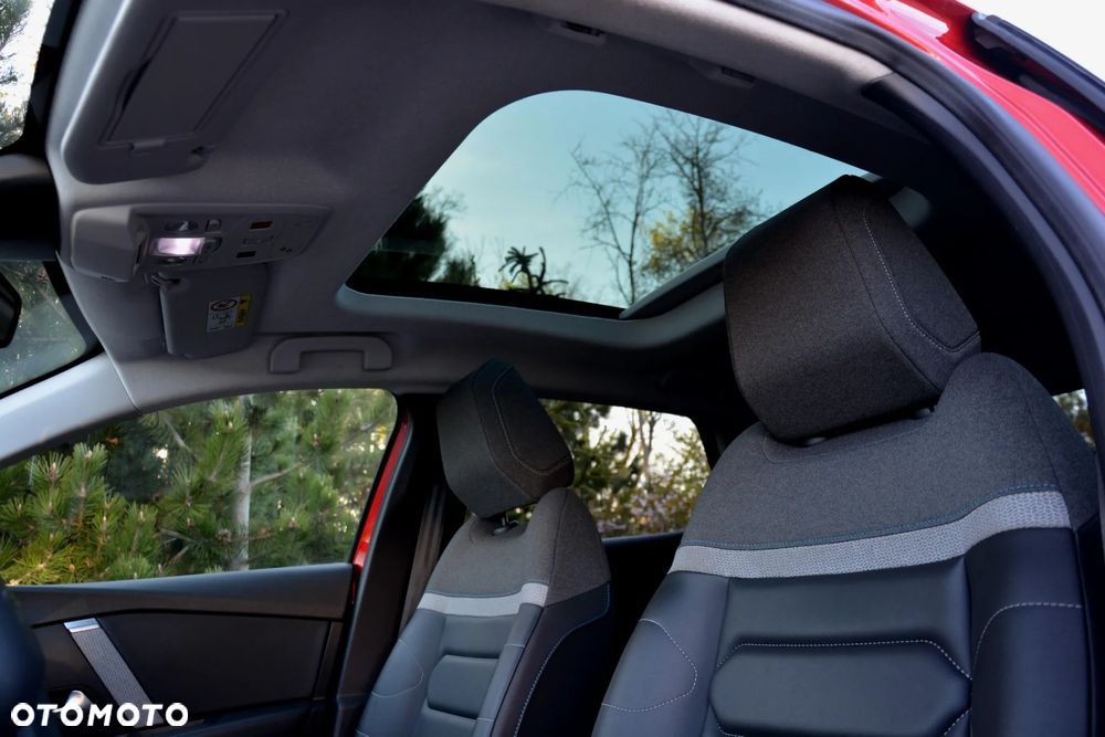 Citroën C4 BlueHDi 130 Stop&Start EAT8 SHINE - 3