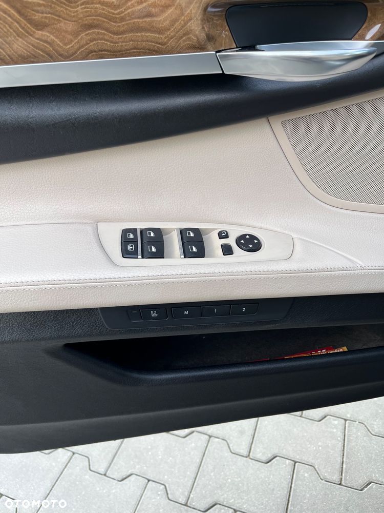 BMW Seria 7 740d - 11