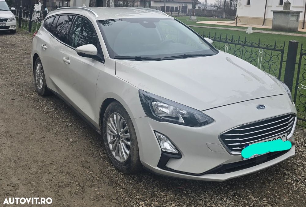 Ford Focus 1.5 EcoBlue Titanium Business - 4