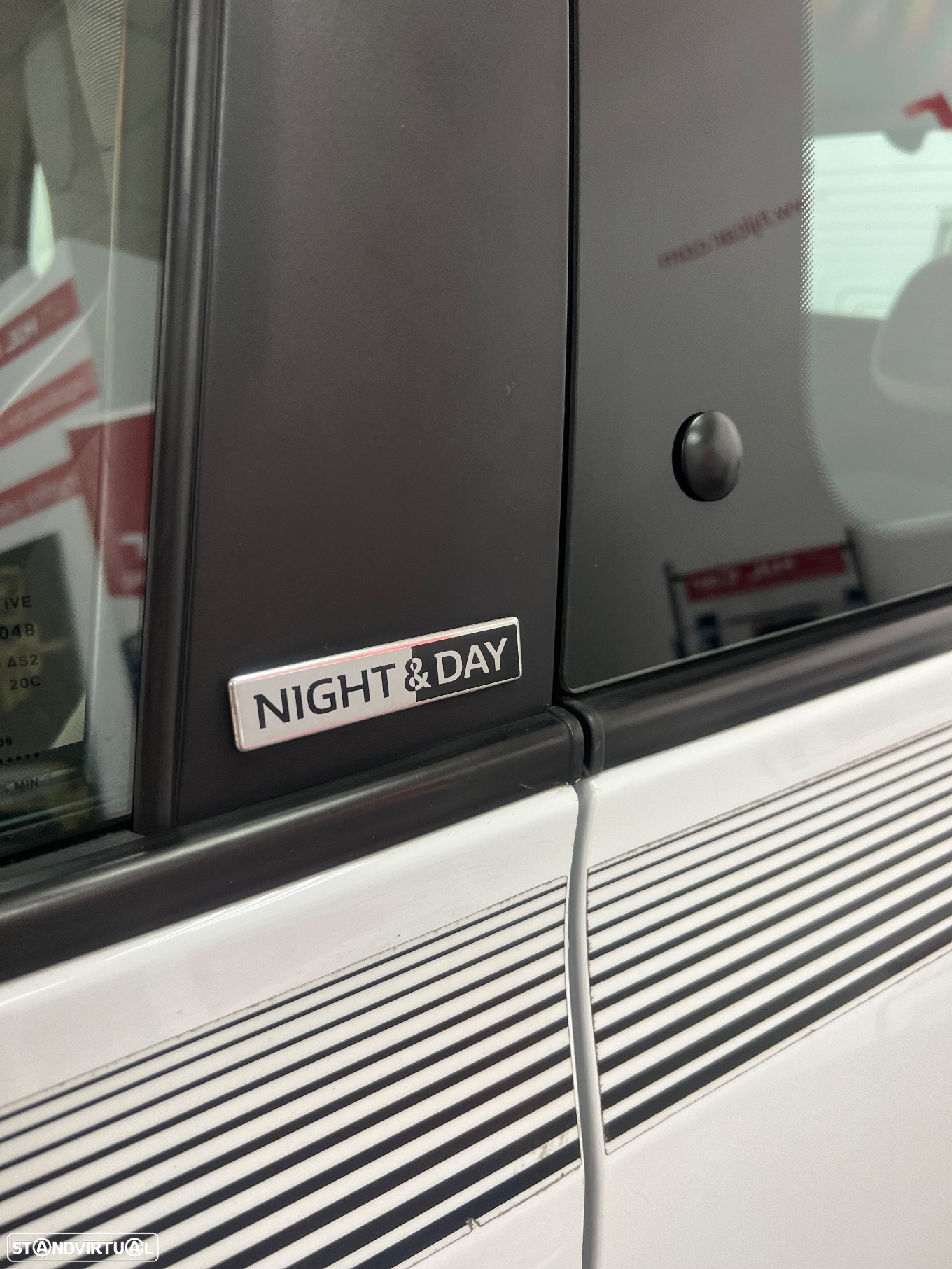 Renault Twingo 1.0 SCe Night&Day - 19