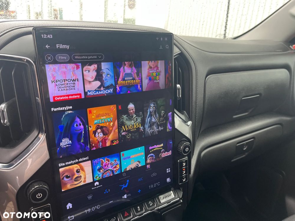 Chevrolet Silverado - 36