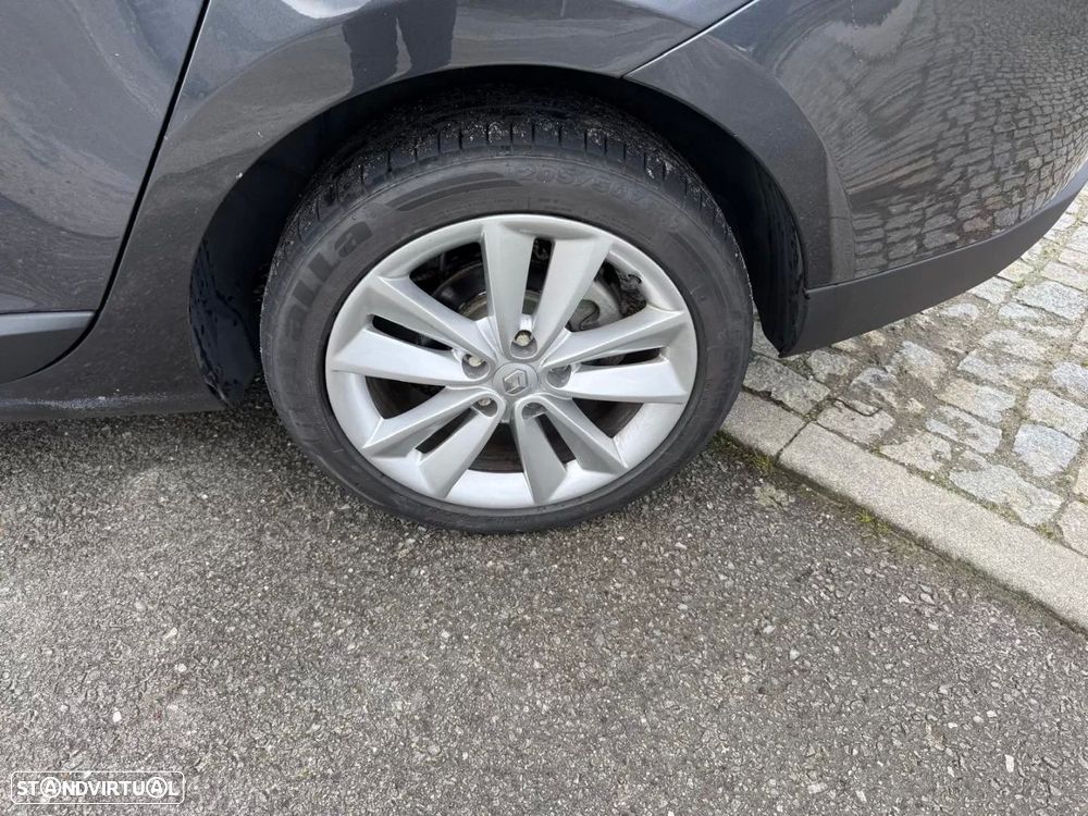 Renault Mégane Sport Tourer 1.5 dCi Dynamique S EDC CO2 Champion - 9
