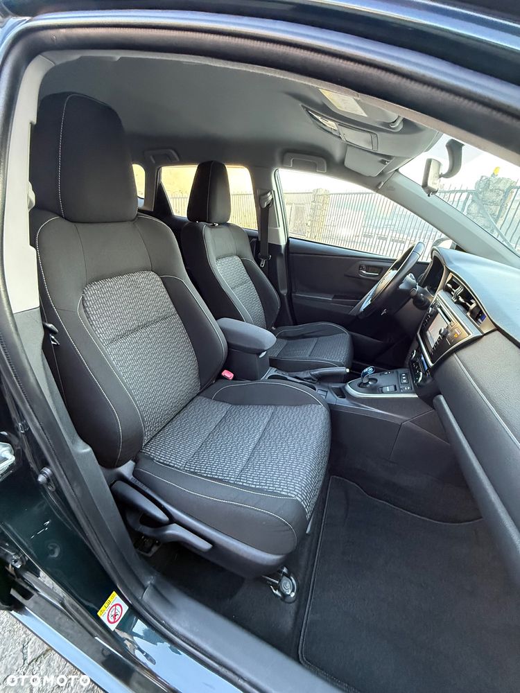 Toyota Auris - 20