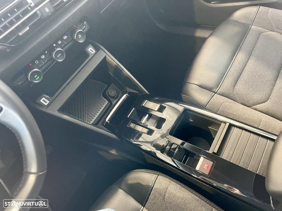 Citroën C4 X 1.2 PureTech Feel Pack EAT8 - 17