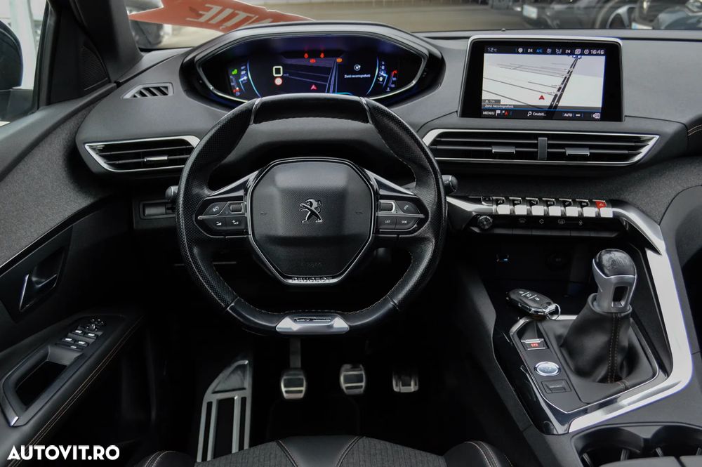 Peugeot 3008 1.2 PureTech Turbo S&S Allure - 38