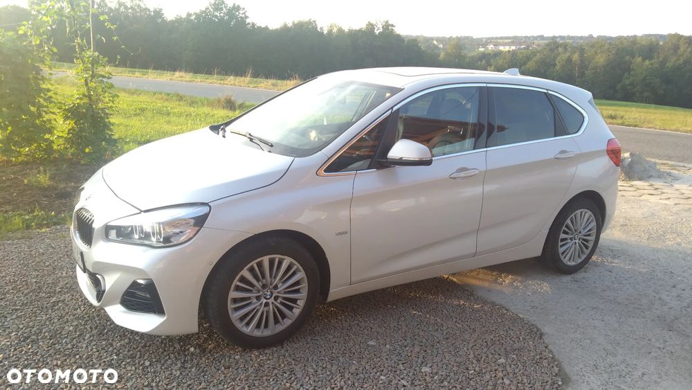 BMW Seria 2 218d Sport-Aut Luxury Line - 11