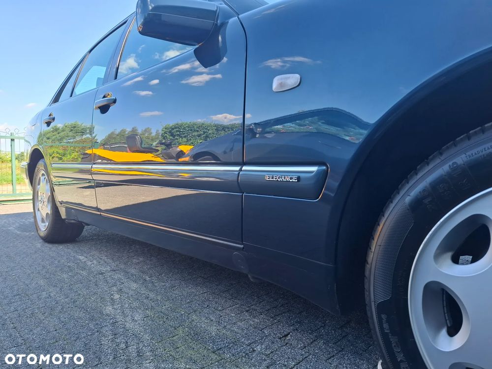 Mercedes-Benz Klasa E 280 4-Matic Elegance - 8