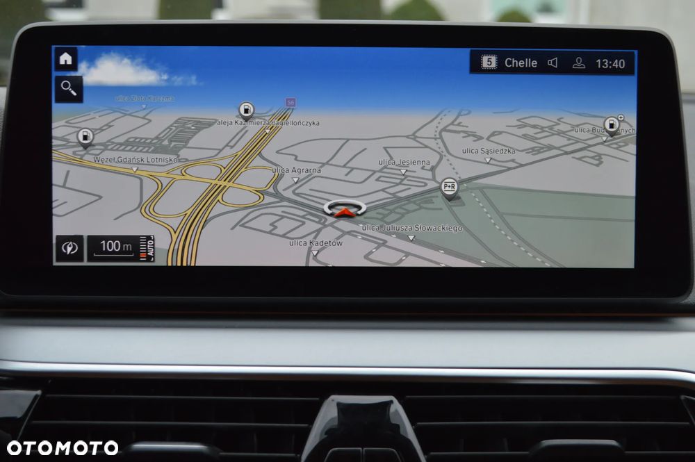 BMW Seria 5 518d Business Edition sport - 18