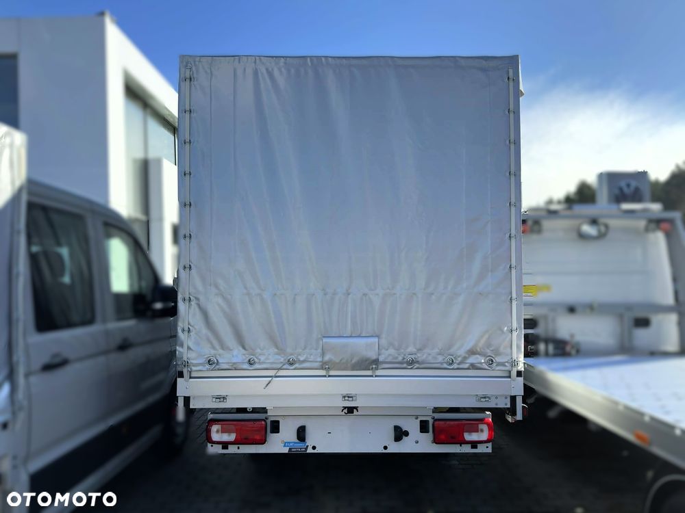 Volkswagen CRAFTER - 7