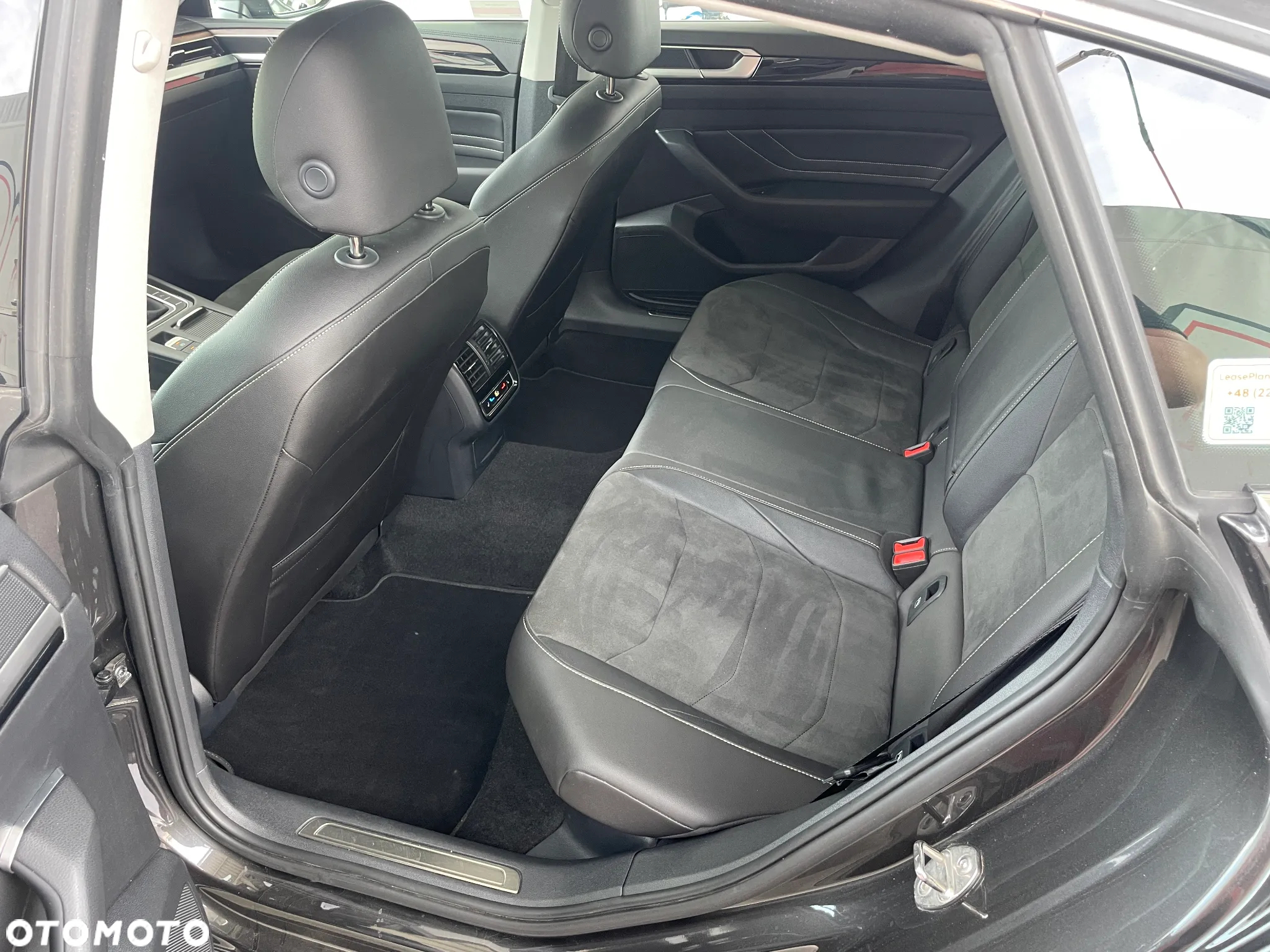 Volkswagen Arteon 2.0 TSI Elegance DSG - 9