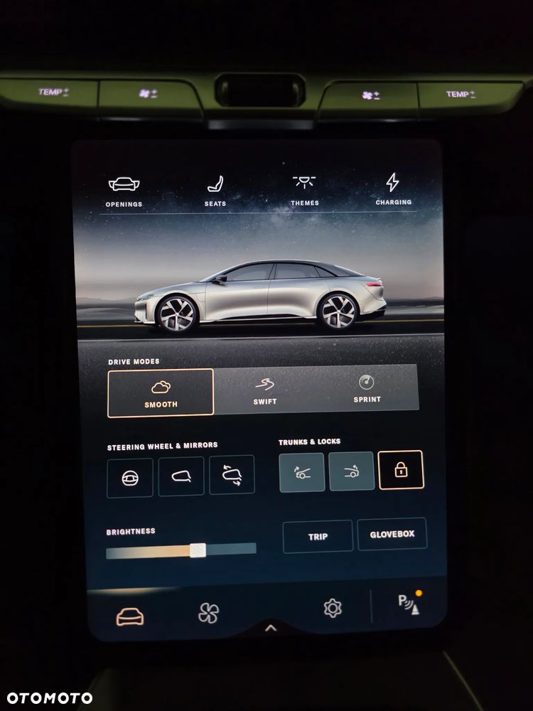 Lucid Air - 30