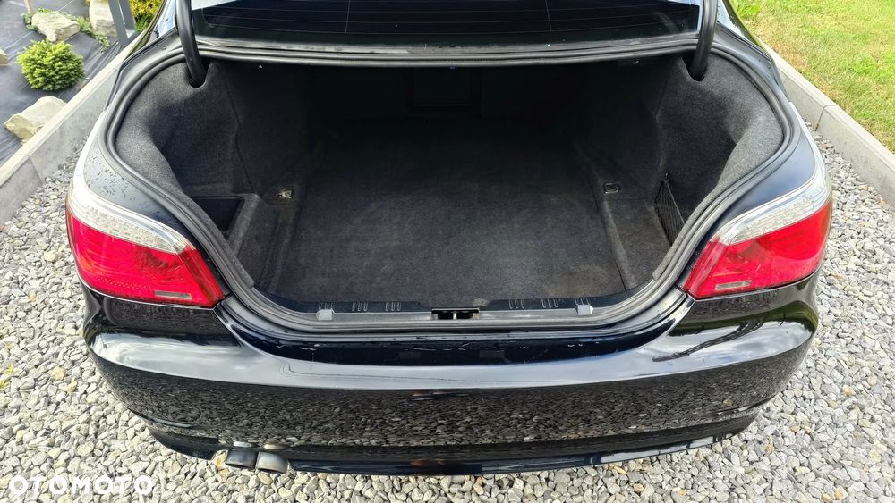 BMW Seria 5 525d - 7