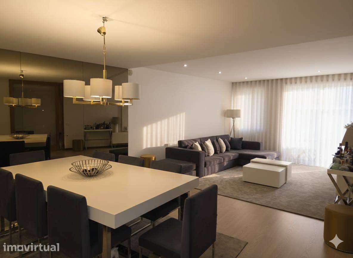 T3 de Luxo em Montgeron – Póvoa de Varzim | 160 m² | Piscina e Jardim - Grande imagem: 2/35