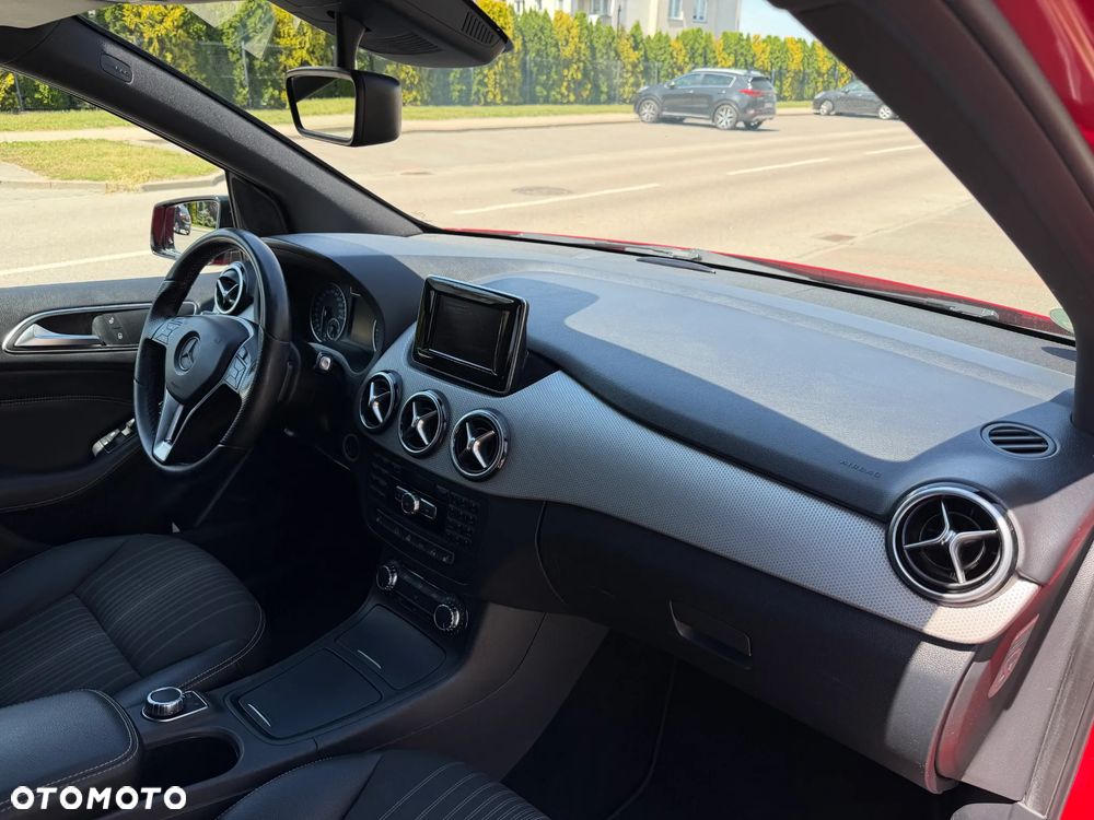 Mercedes-Benz Klasa B 180 (CDI) d 7G-DCT AMG Line - 12