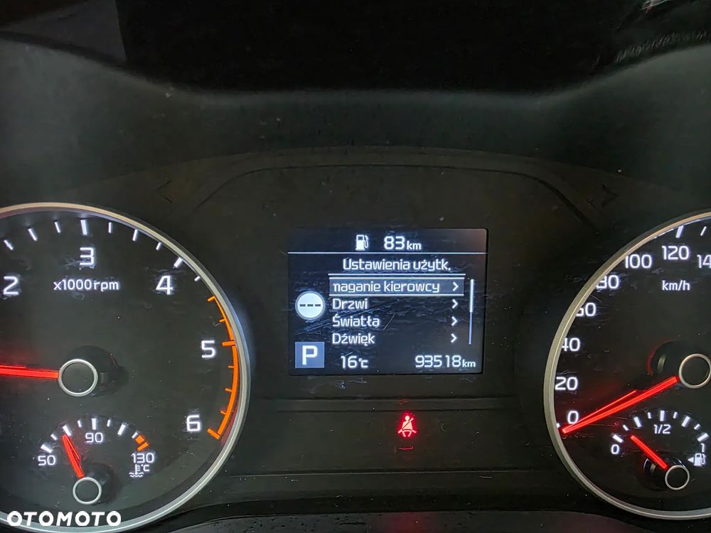 Kia Sportage 1.6 CRDI AWD DCT PLATINUM - 17