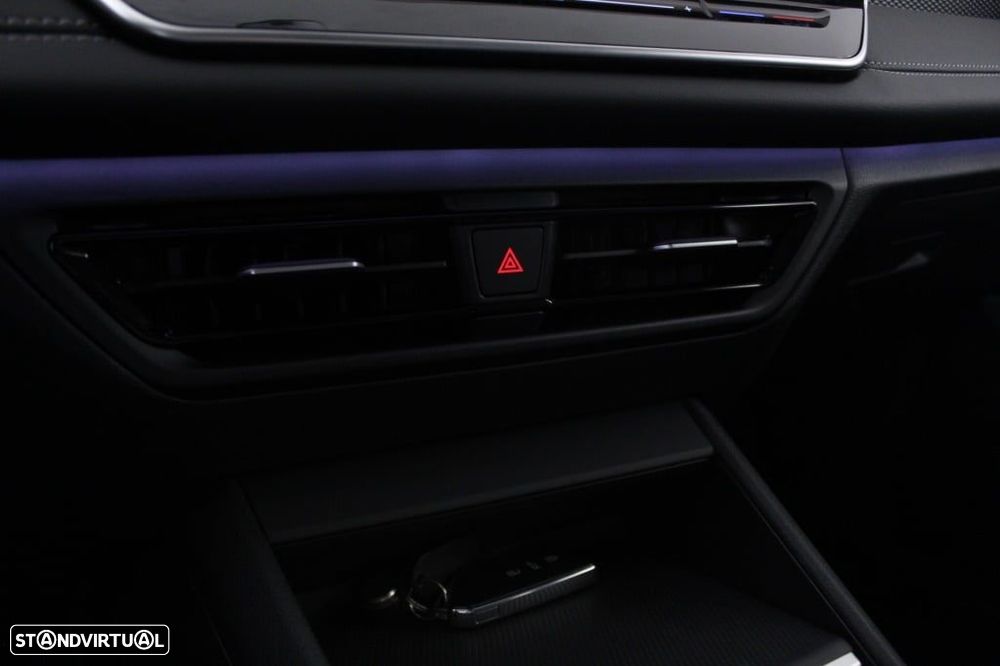 VW Tiguan 1.5 TSI eHybrid Urban DSG - 29