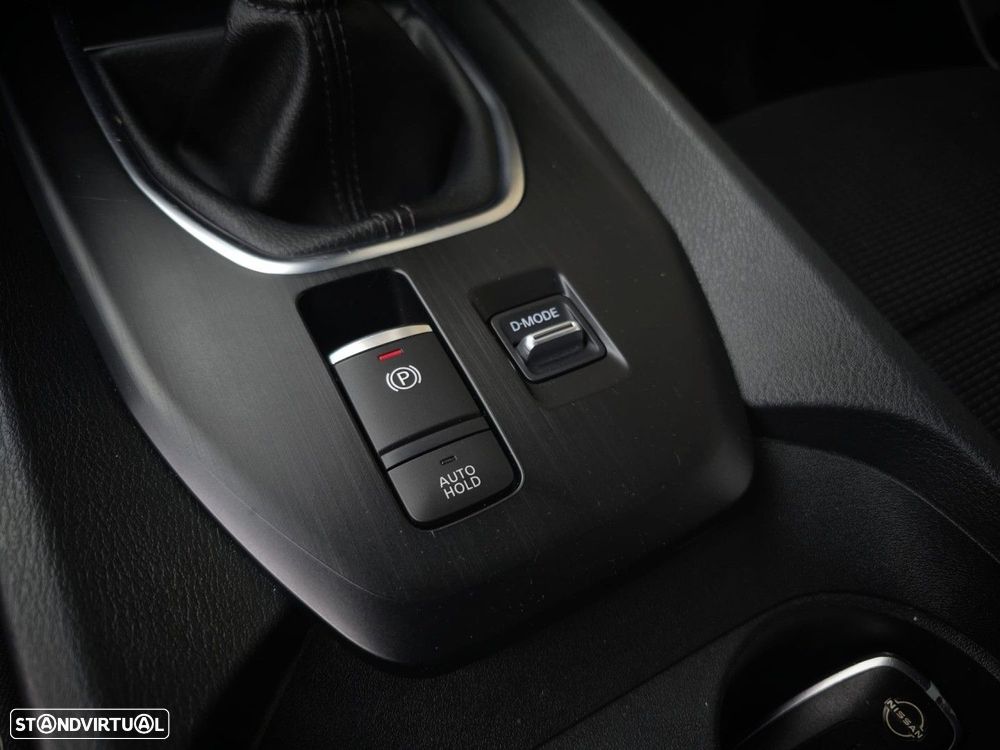 Nissan Qashqai 1.3 DIG-T Acenta - 19