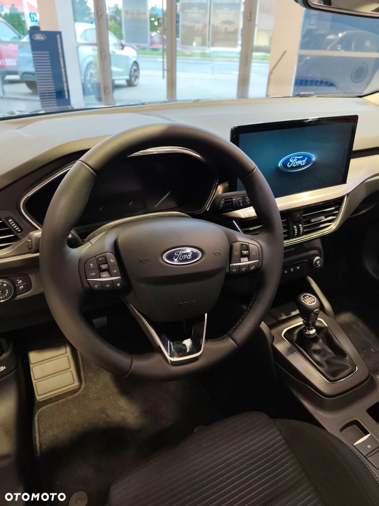 Ford Focus 1.0 EcoBoost Titanium - 20