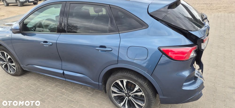 Ford Kuga 2.5 FHEV AWD ST-Line X - 10