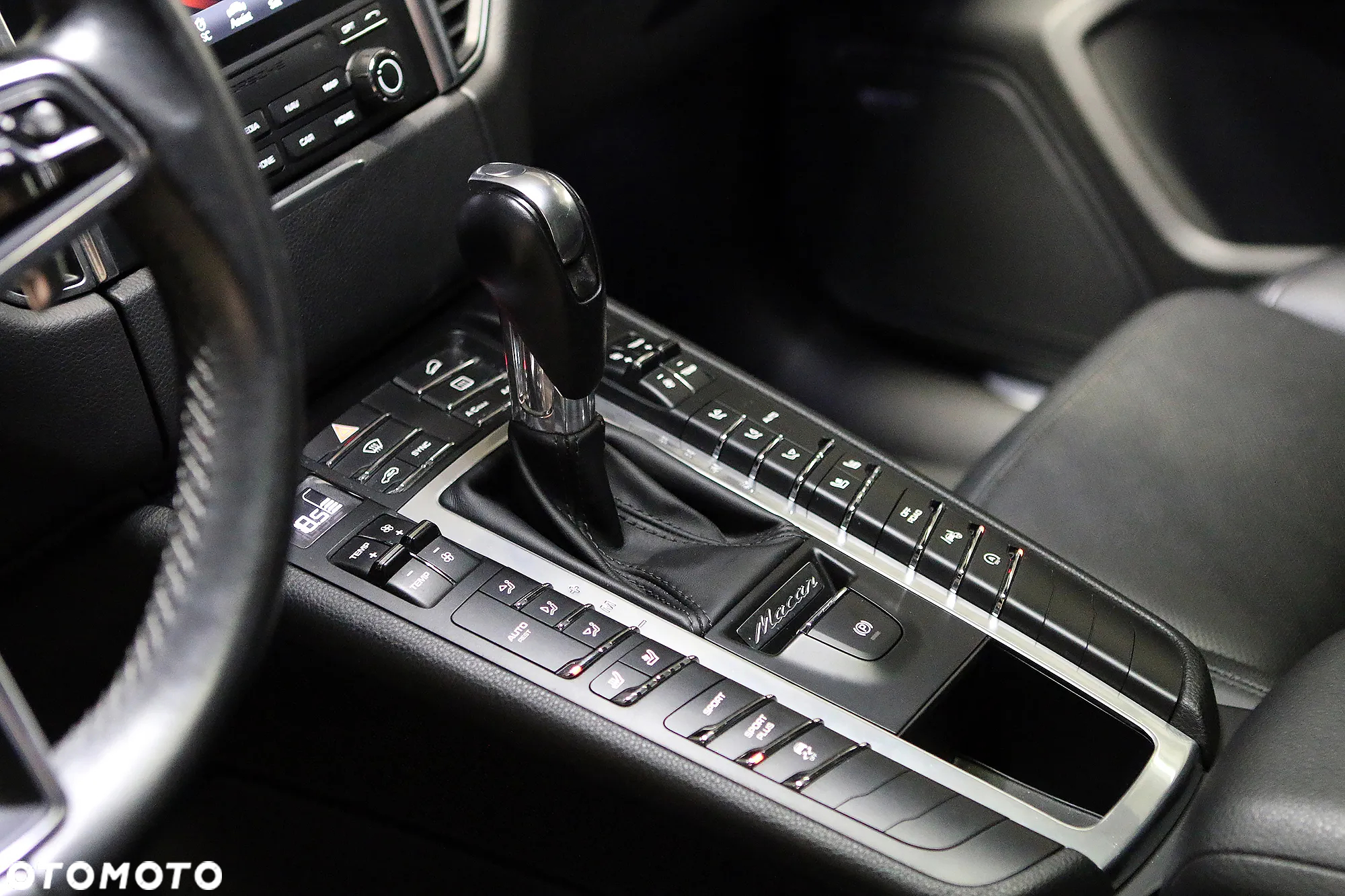 Porsche Macan S - 21