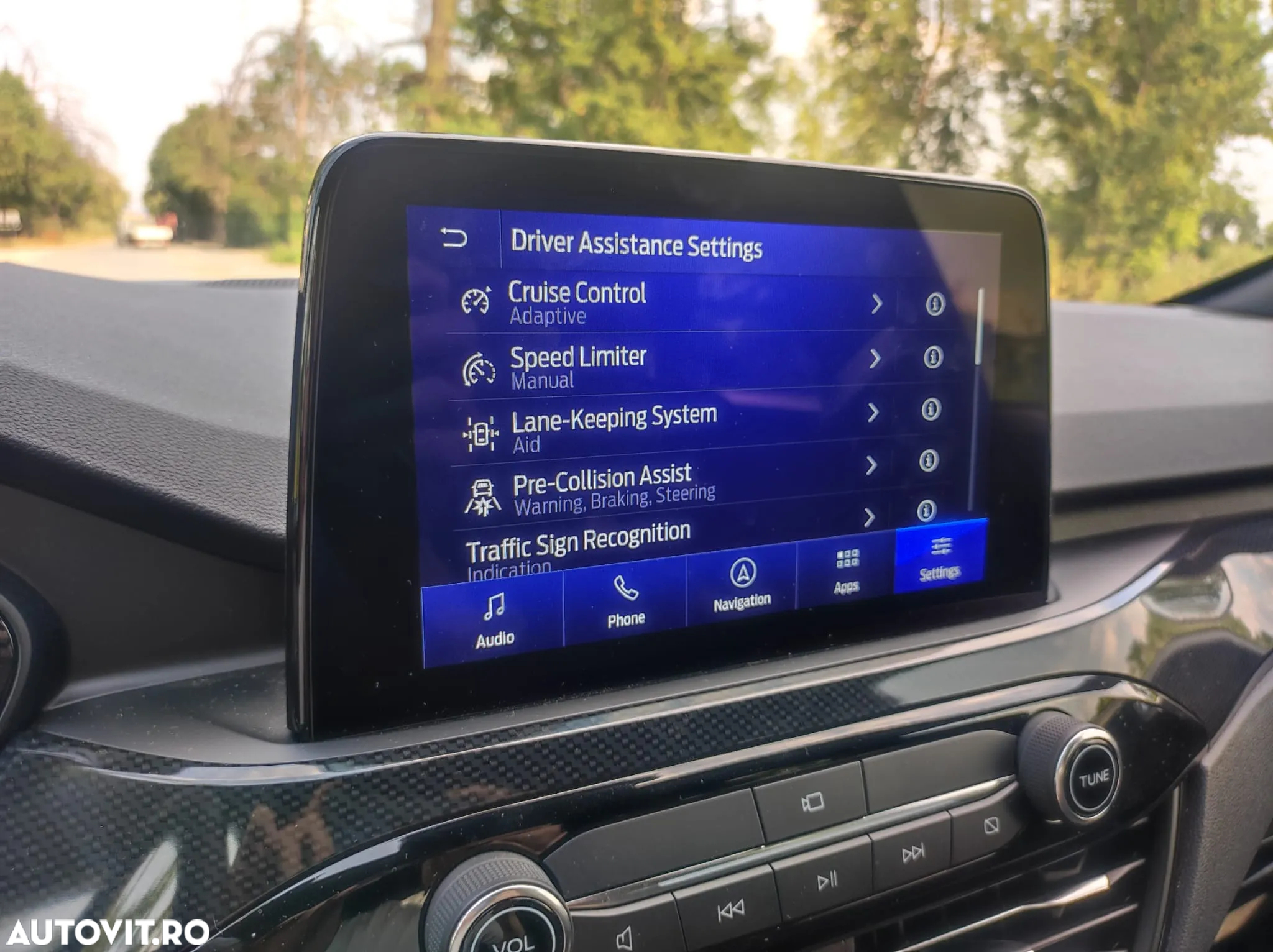 Ford Kuga 2.0 EcoBlue A8 AWD ST Line X - 19