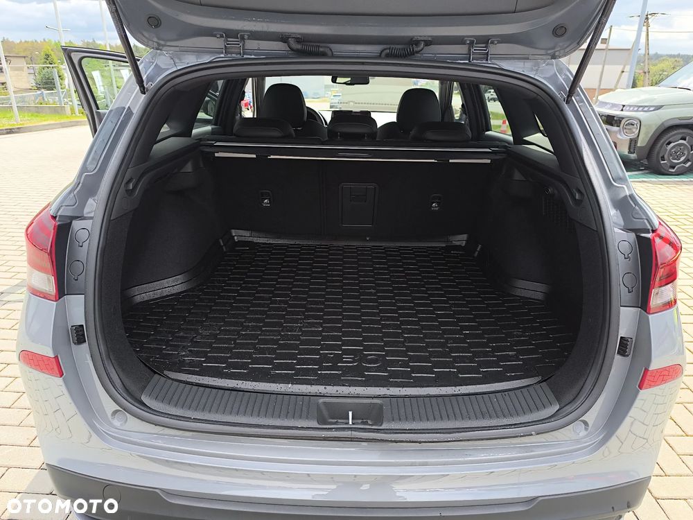 Hyundai i30 1.5 T-GDI 48V Modern DCT - 17