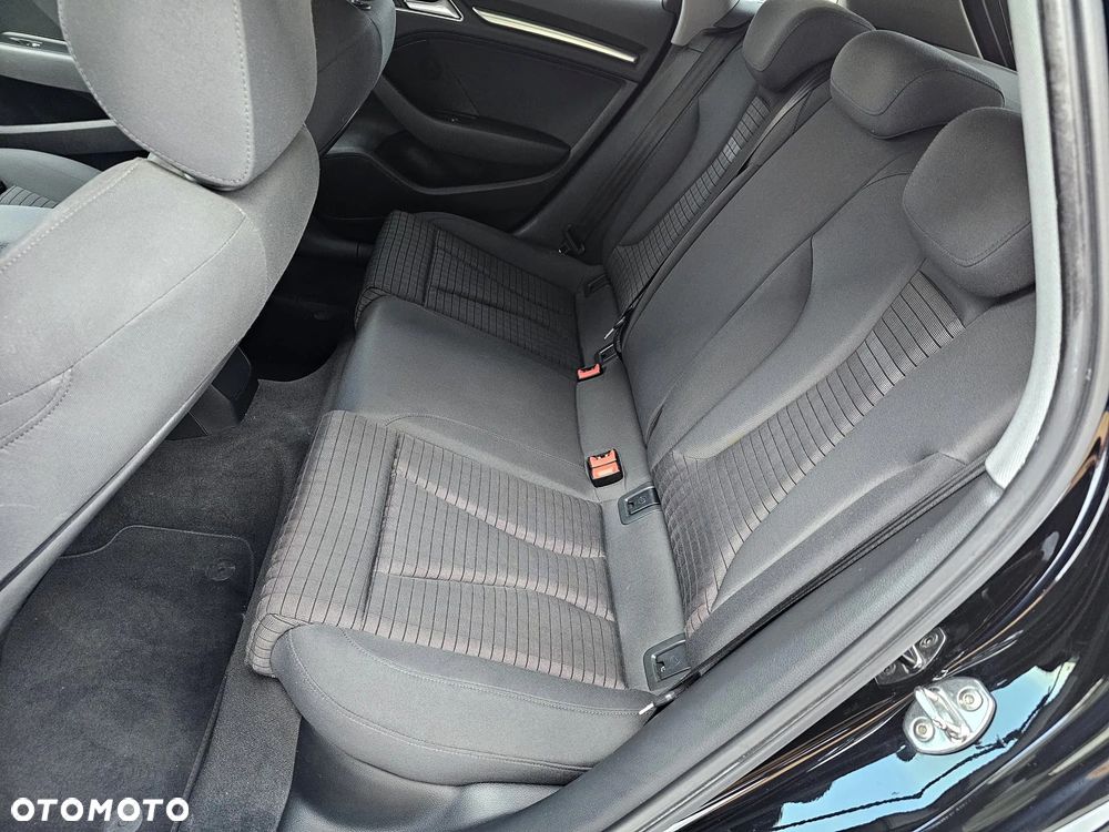 Audi A3 Sportback - 27