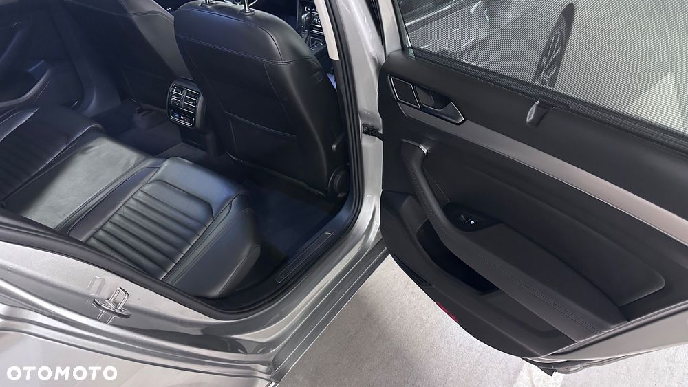 Volkswagen Passat 2.0 TDI BMT 4Mot Highline DSG - 26