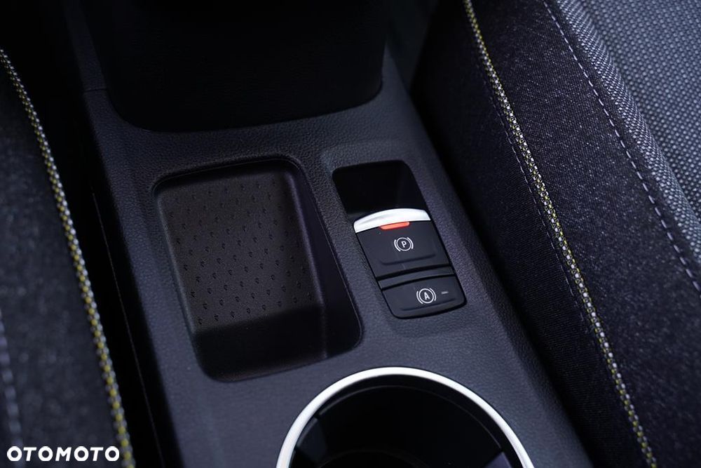 Renault Captur 1.2 TCe Techno - 18