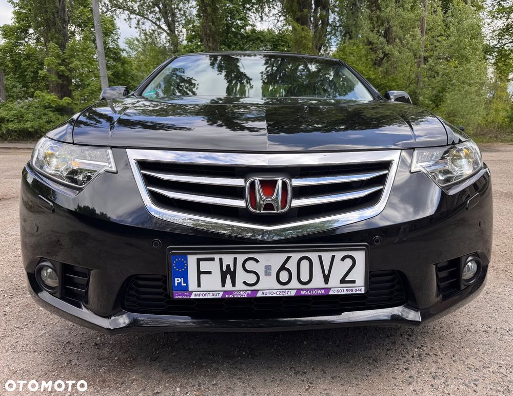 Honda Accord 2.0 Elegance 50 Jahre Edition - 16