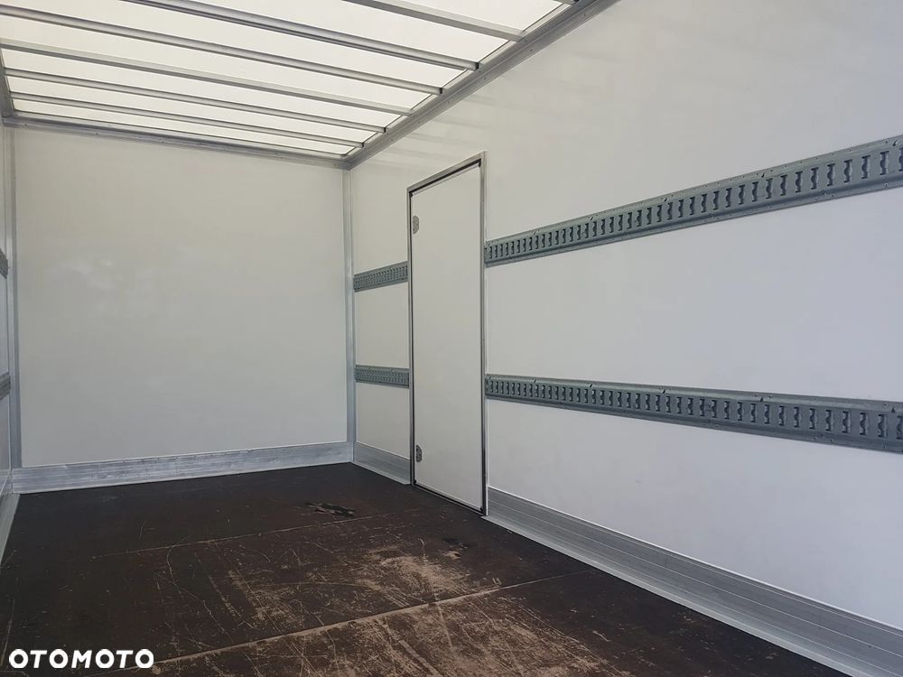 Renault MASTER WINDA KONTENER 8EP 4,23x2,22x2,33 KLIMA DHOLLANDIA KRAJOWY DMC 3500 KG - 19