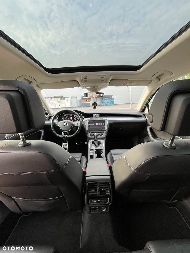 Volkswagen Passat Alltrack - 17