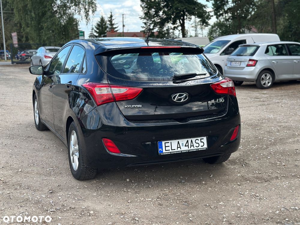 Hyundai i30 1.6 CRDI Trend - 8