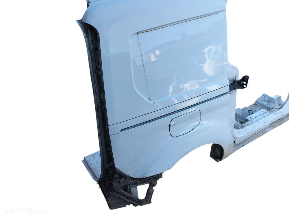 ĆWIARTKA BŁOTNIK PRAWY TYŁ FORD TRANSIT CONNECT MK2  2021r. - 9