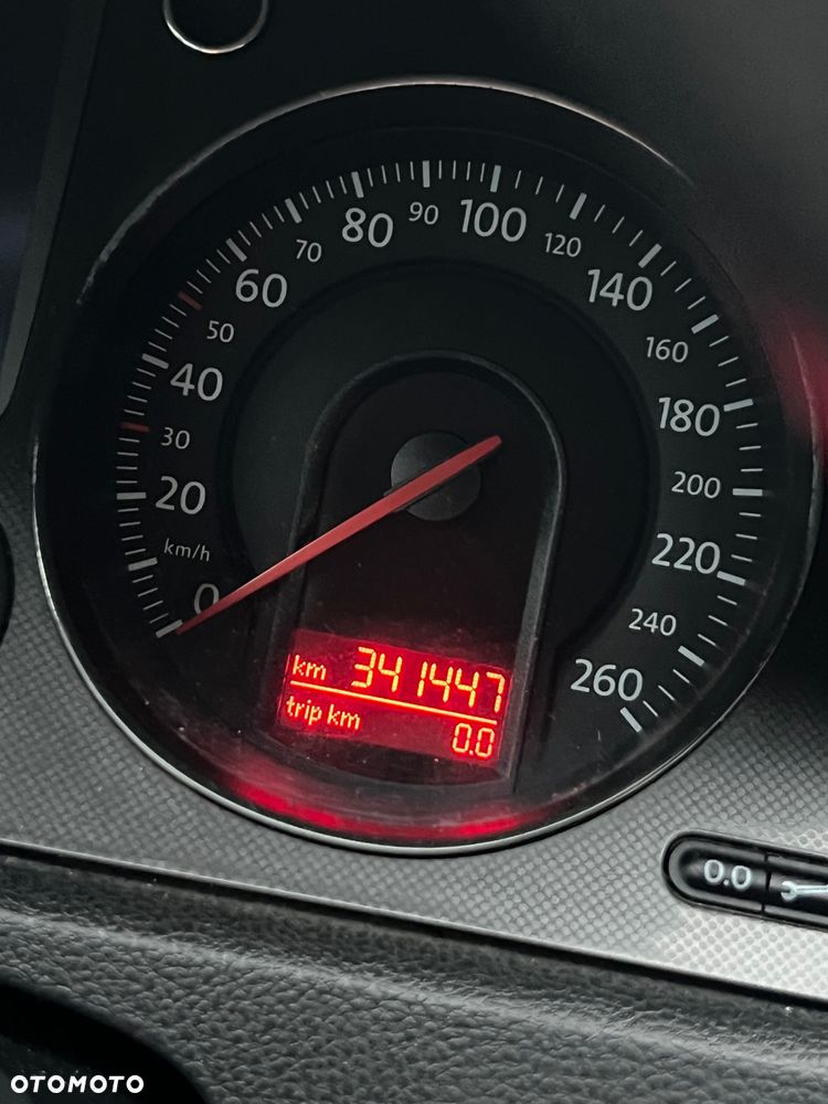 Volkswagen Passat - 6