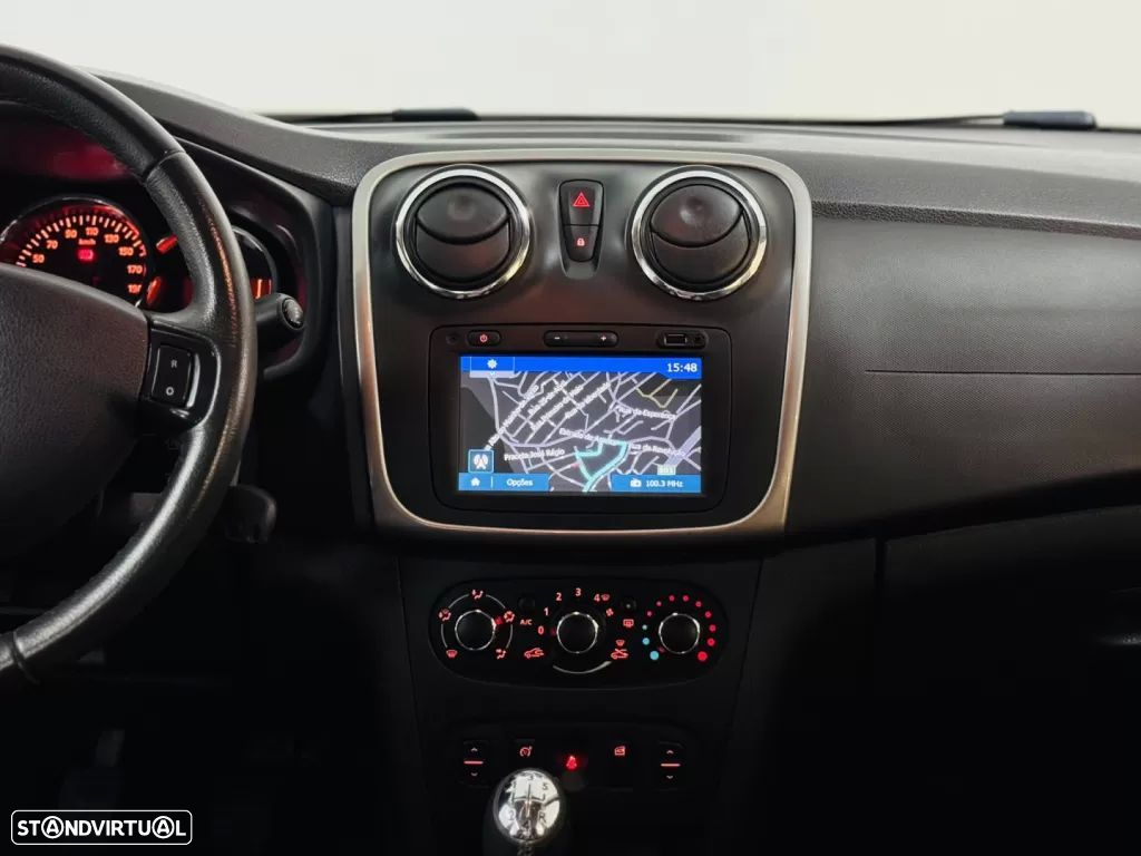 Dacia Sandero 1.5 dCi Stepway - 28