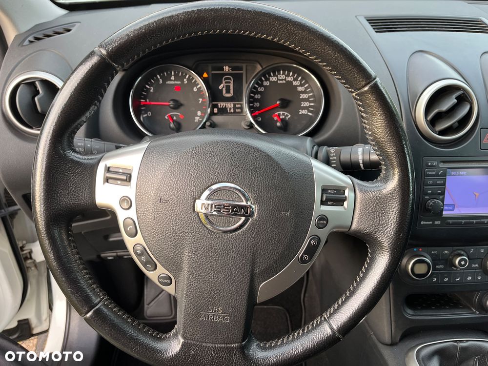 Nissan Qashqai 1.6 Tekna - 8