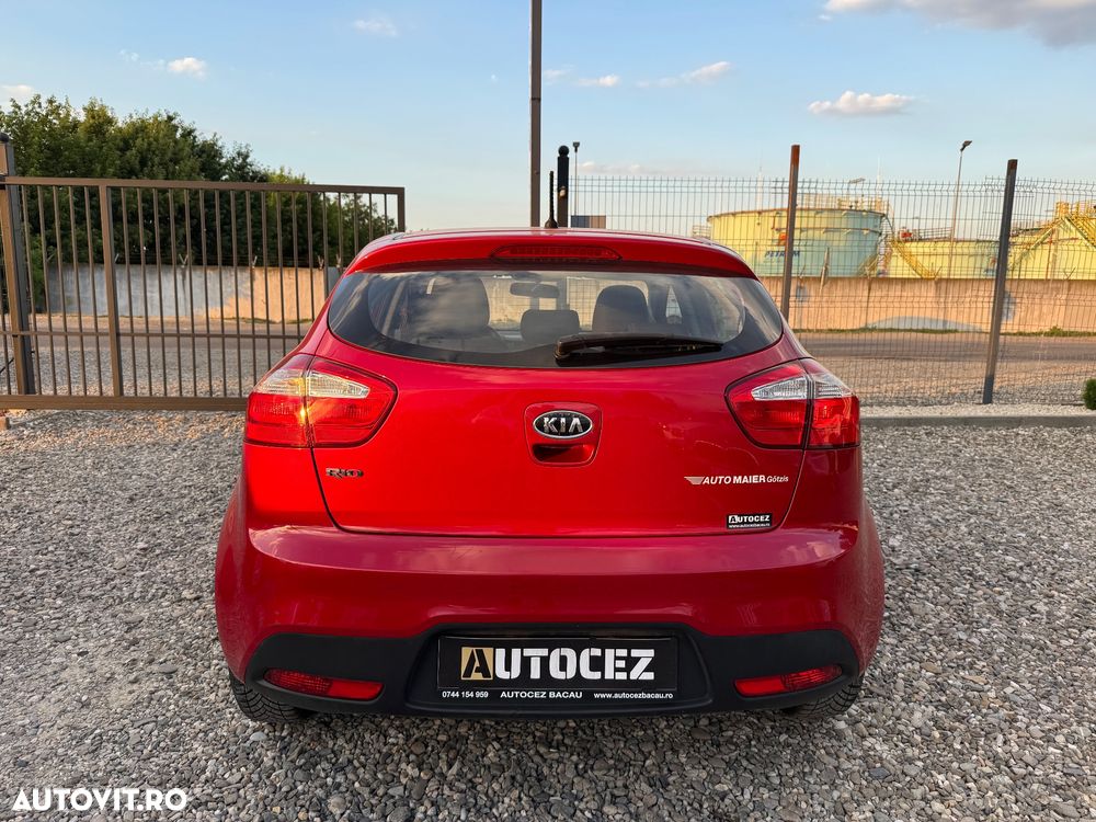 Kia Rio - 6