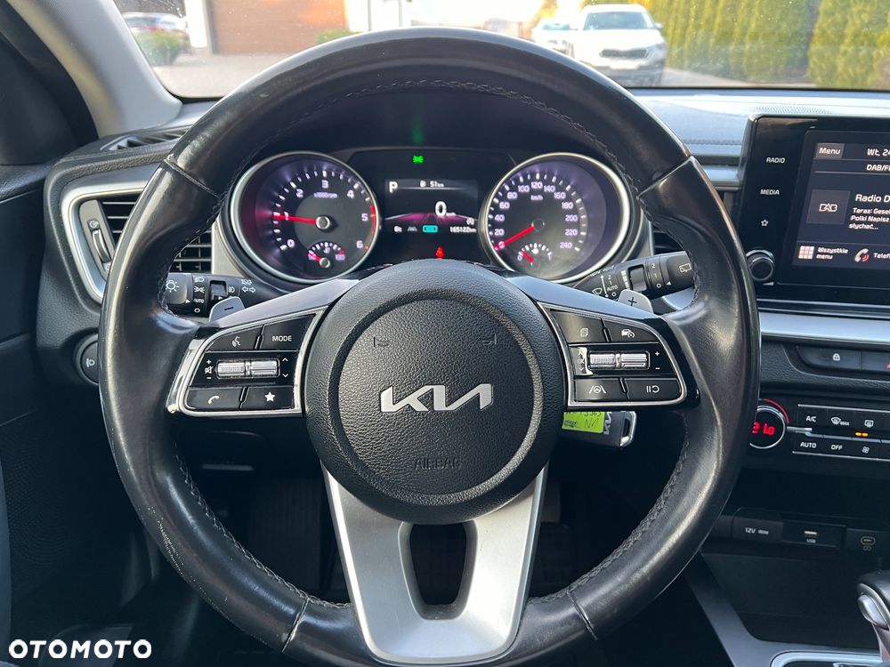 Kia Ceed ver-1-6-crdi-scr-l-business-line-dct - 25