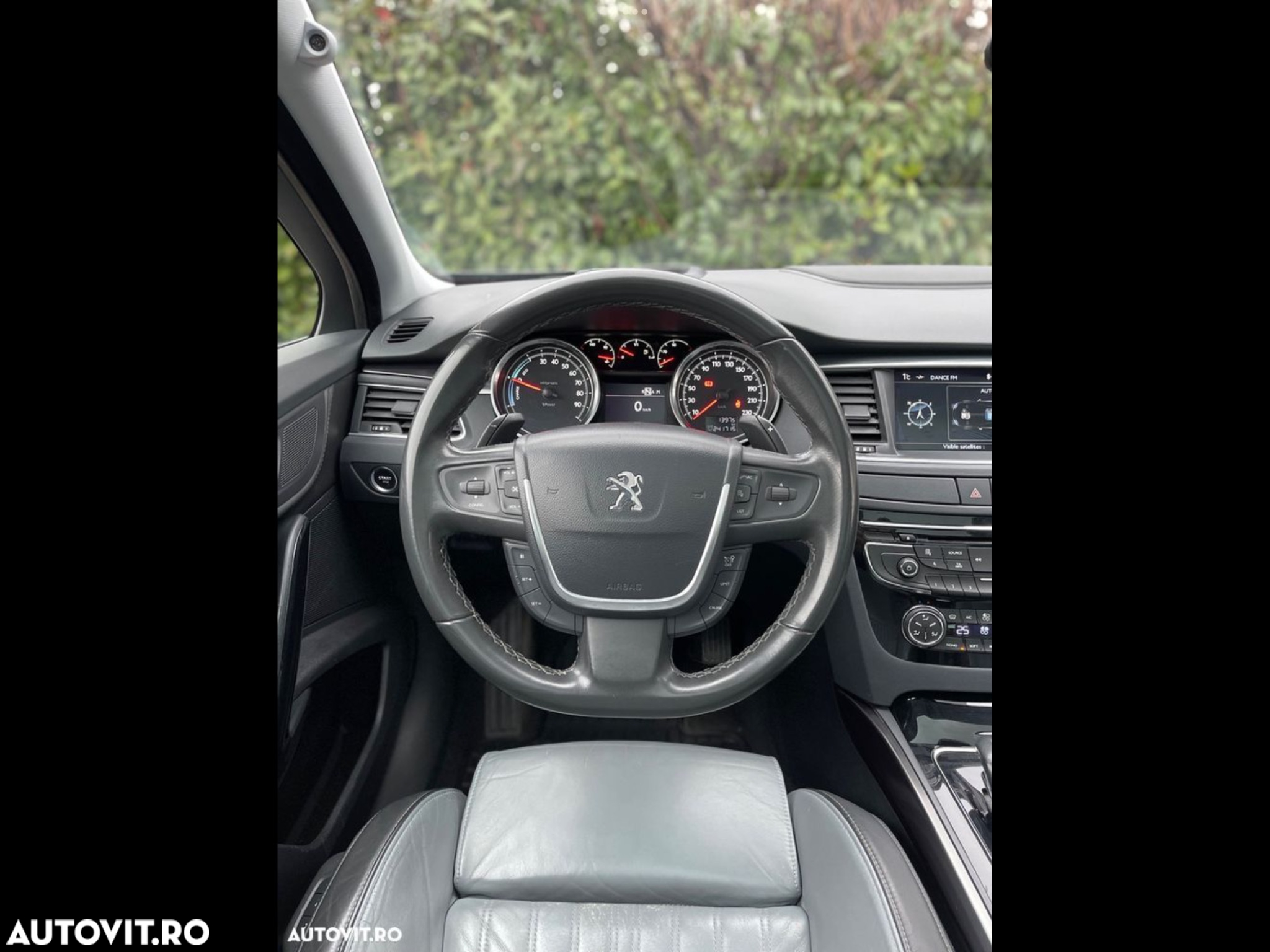 Peugeot 508 RXH Hybrid - 12