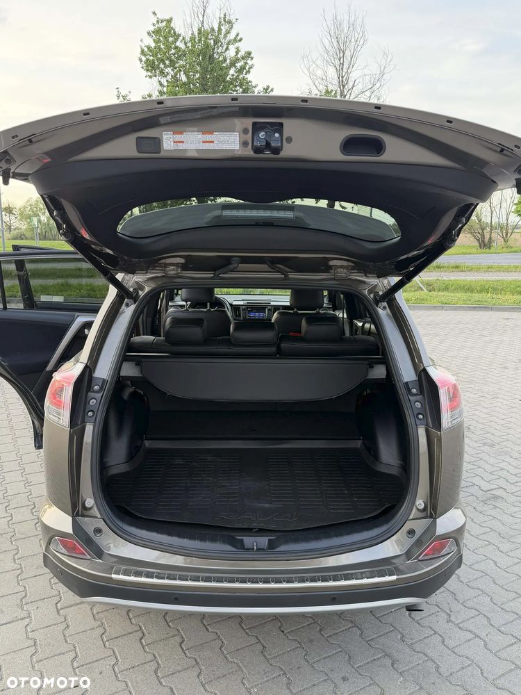 Toyota RAV4 Hybrid Prestige 4x4 - 25