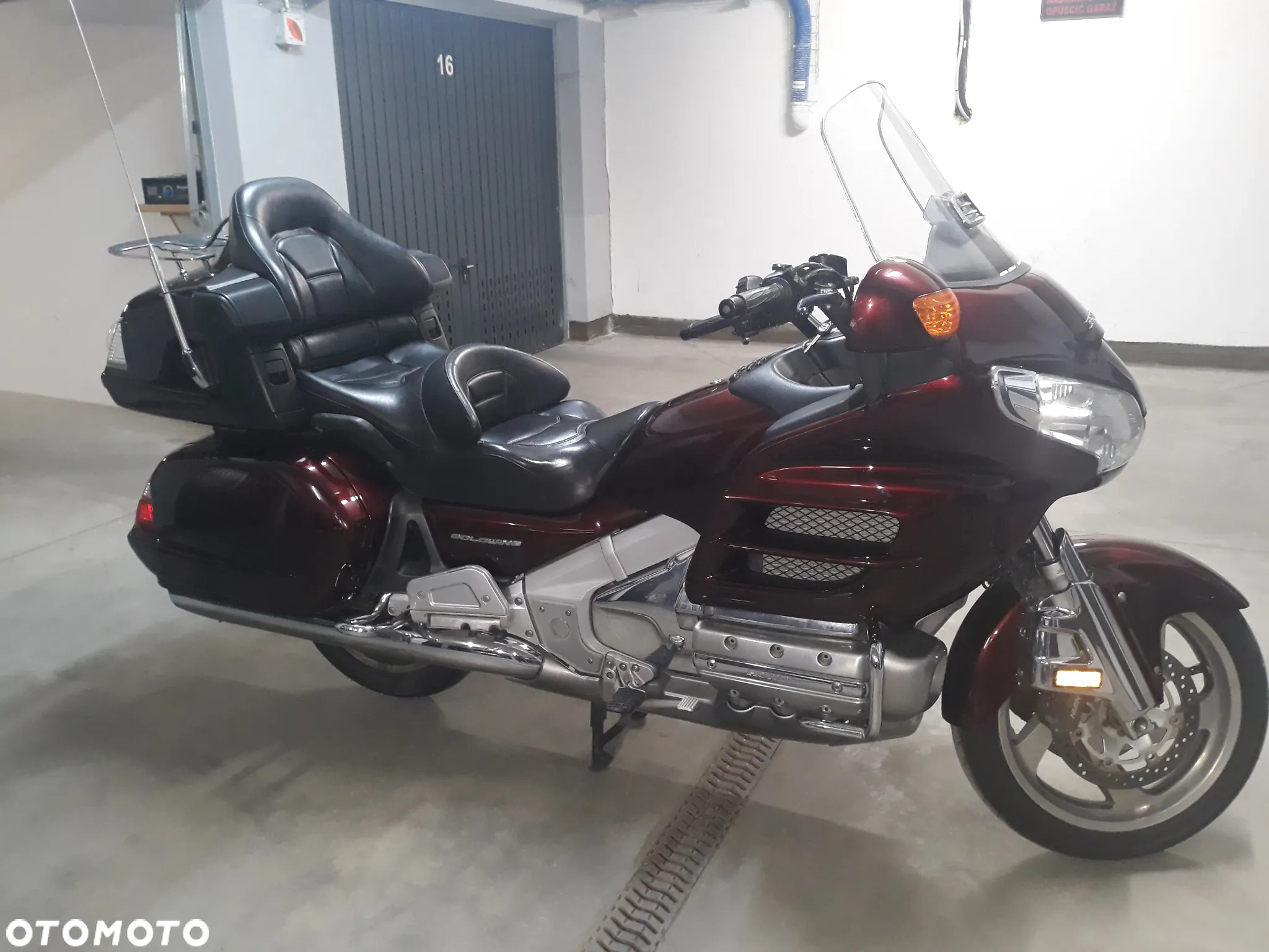 Honda GL - 11