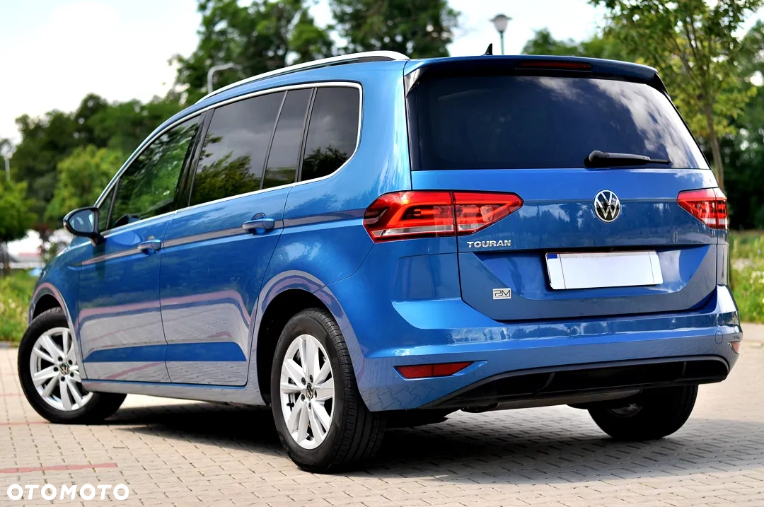 Volkswagen Touran 1.5 TSI ACT OPF Highline - 4