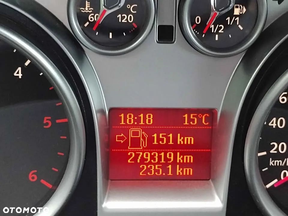 Ford Focus 2.0 TDCi DPF Trend - 5